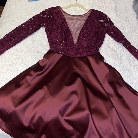 Formal Dress - Picture 1 of 2